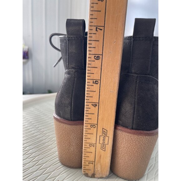 Mia Grant Wedge Boots Size 9 Lace Up Faux Leather Rugged Outsole Platform Grunge - Picture 4 of 8